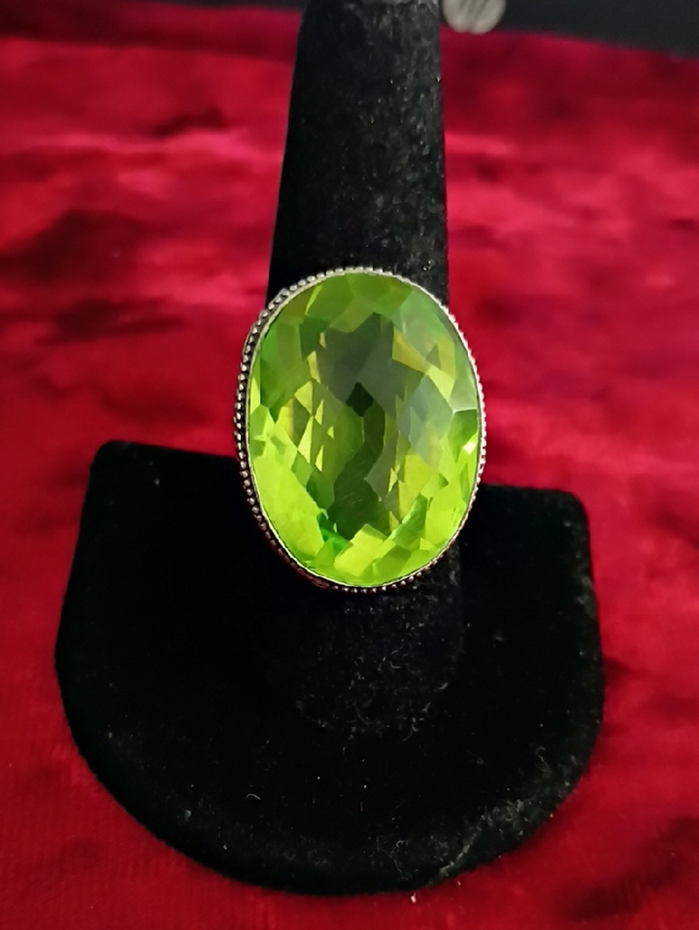 Gorgeous Faceted Peridot Crystal Statement Ring💝🫢💍🤗 Size 9